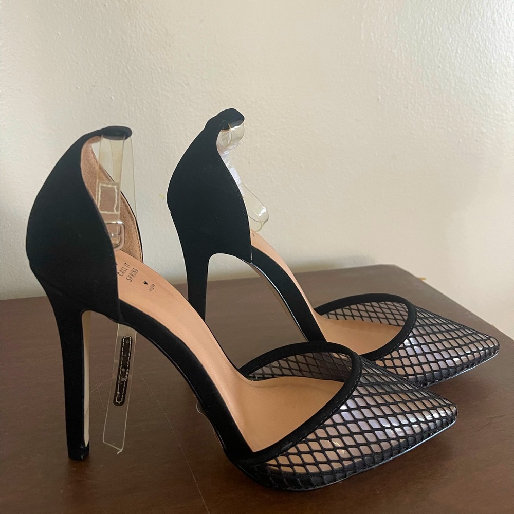 Vegan call it spring heels size 8 brand new in box never worn besides trying on